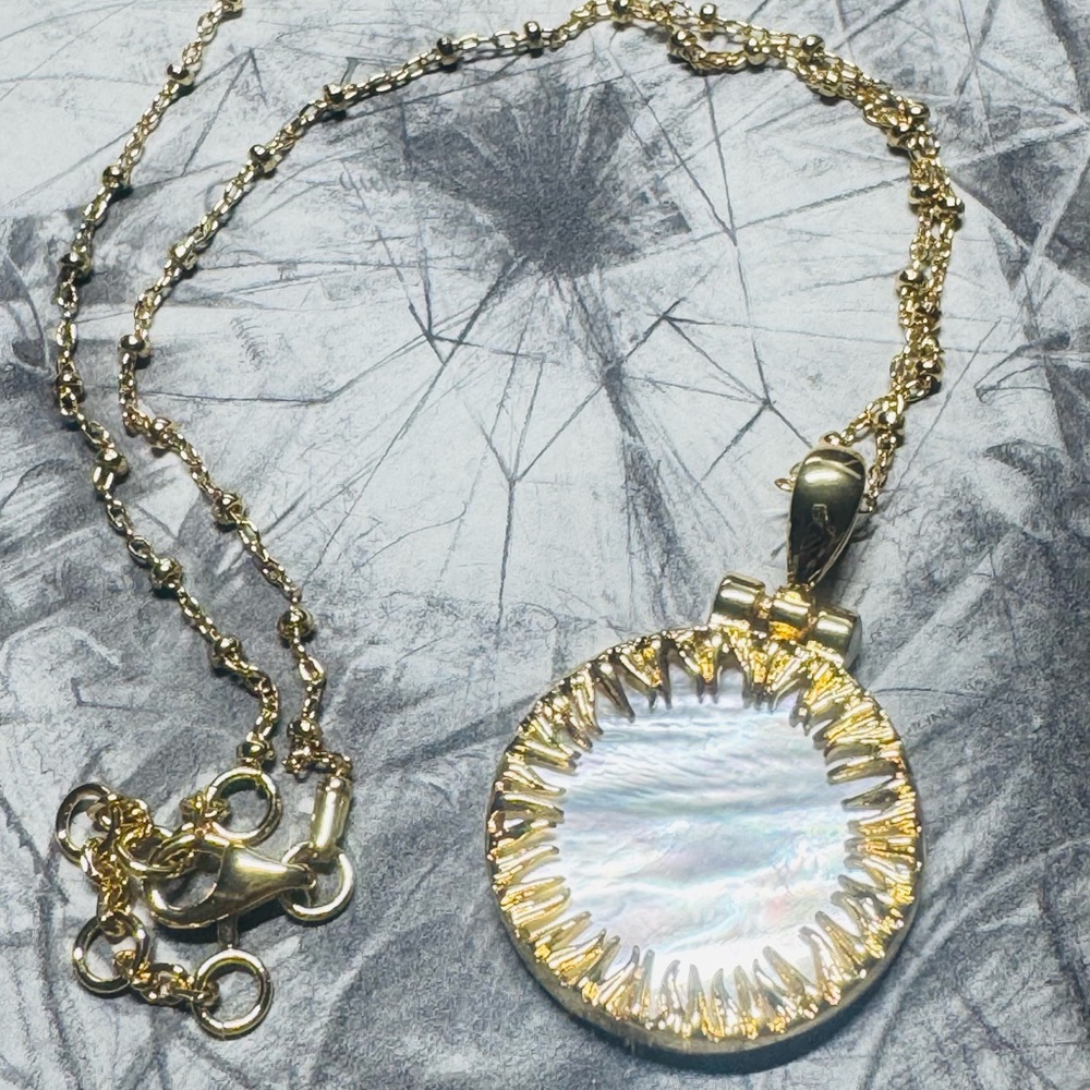 Gold Plated Shell Necklace - image 4